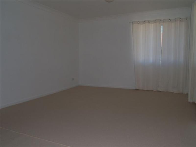 96 Ravenswood St, Bega NSW 2550