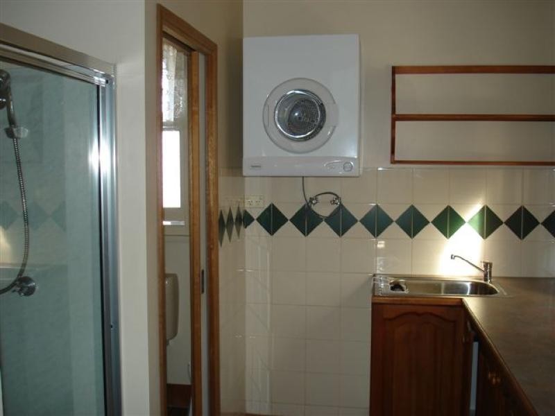1 Gordon St, Bega NSW 2550