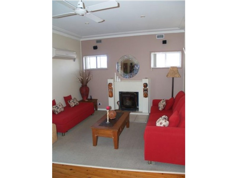 113 High Street, Bega NSW 2550