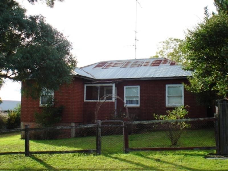 107 RAWLINSON ST, Bega NSW 2550