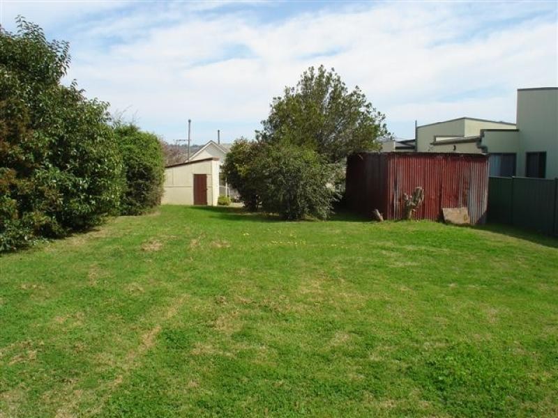 6 HEATH STREET, Bega NSW 2550