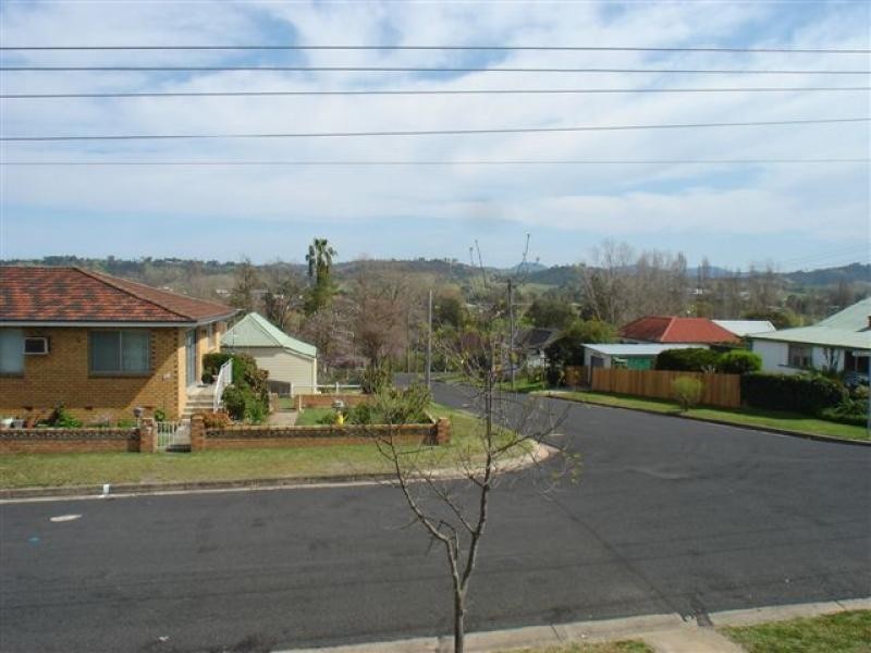 6 HEATH STREET, Bega NSW 2550