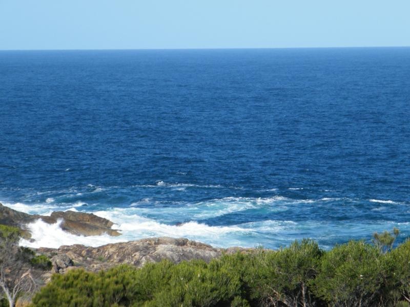 11 Illoura Street, Tathra NSW 2550