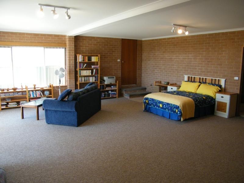 11 Illoura Street, Tathra NSW 2550