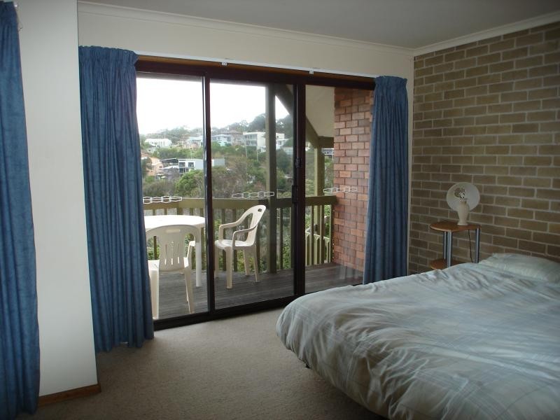 Unit 2/16 John Taylor Crescent, Tathra NSW 2550