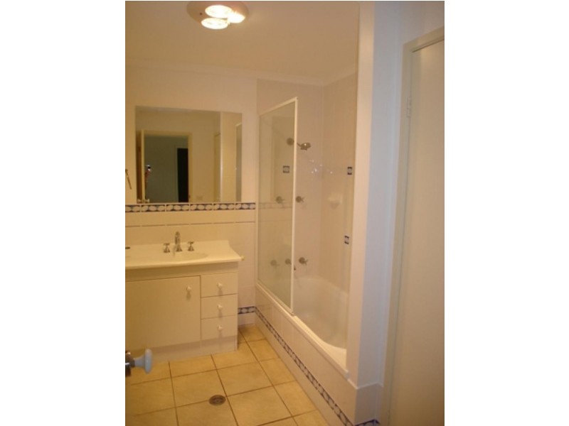 31 Strathmore Crescent, Kalaru NSW 2550