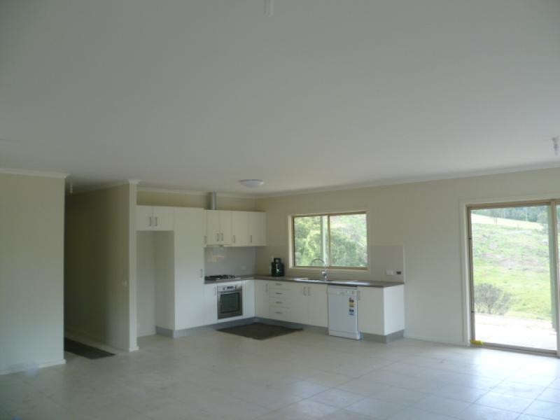 90 McGregors Road, Greendale NSW 2550