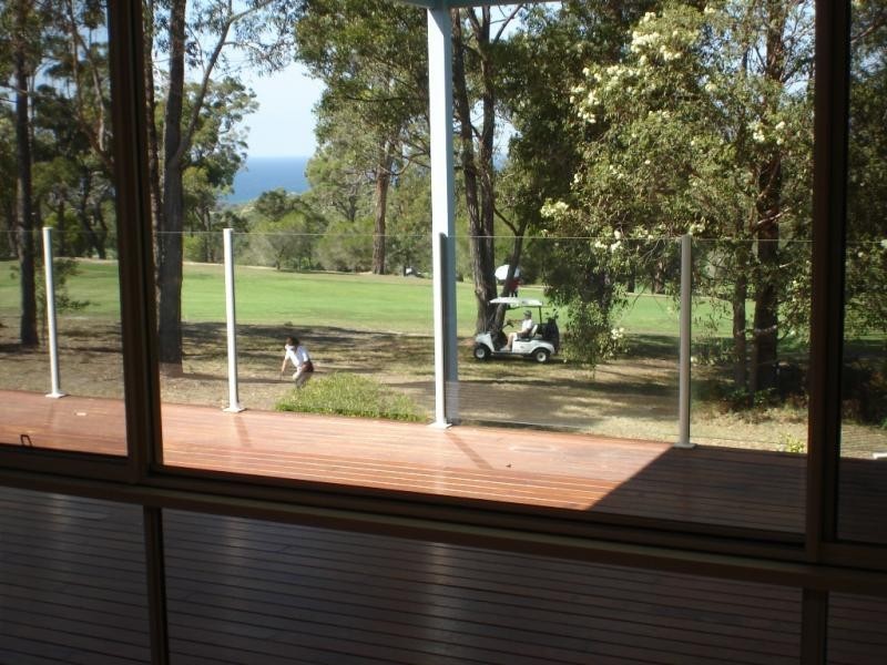 2 McKillop Crt, Tura Beach NSW 2548