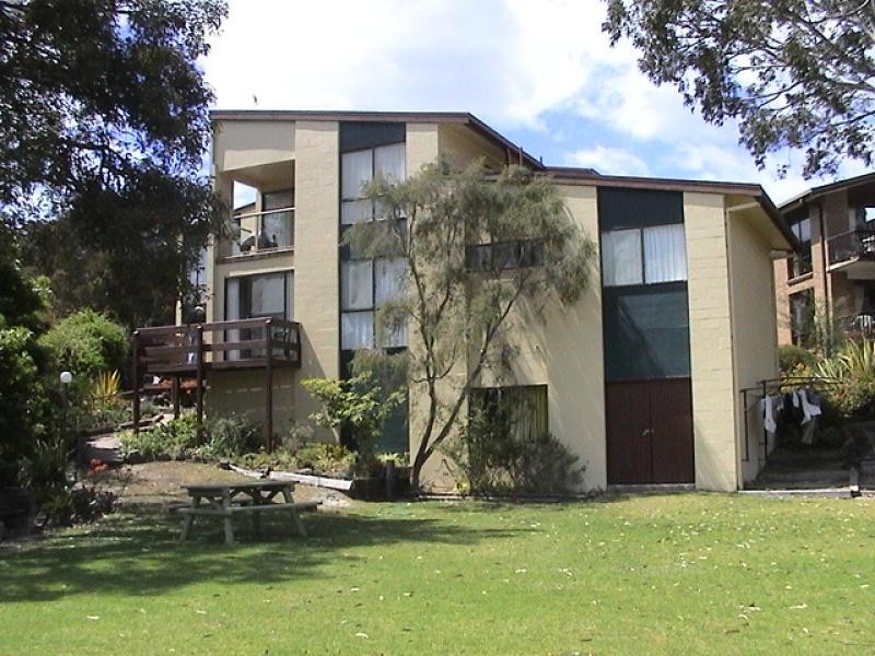 4/5 Henwood Street, Merimbula NSW 2548