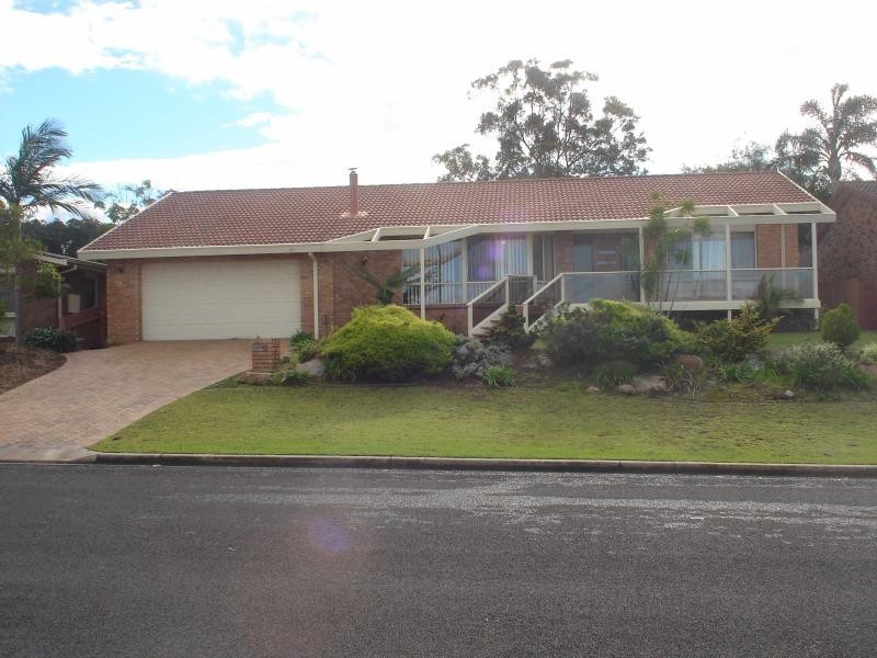 93 PACIFIC WAY, Tura Beach NSW 2548