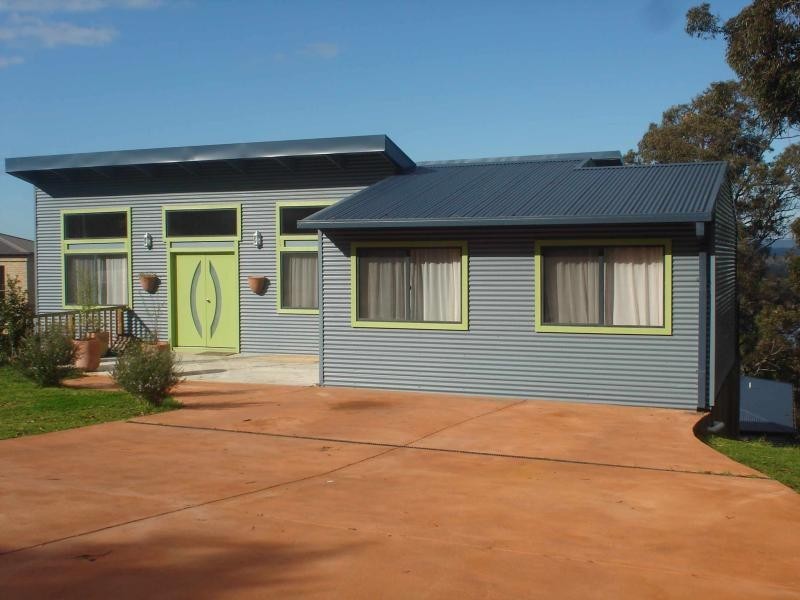 37 JOHN CLOSE, Merimbula NSW 2548
