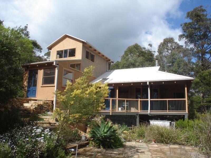 84 EMERALD CRESCENT, Wallagoot NSW 2550