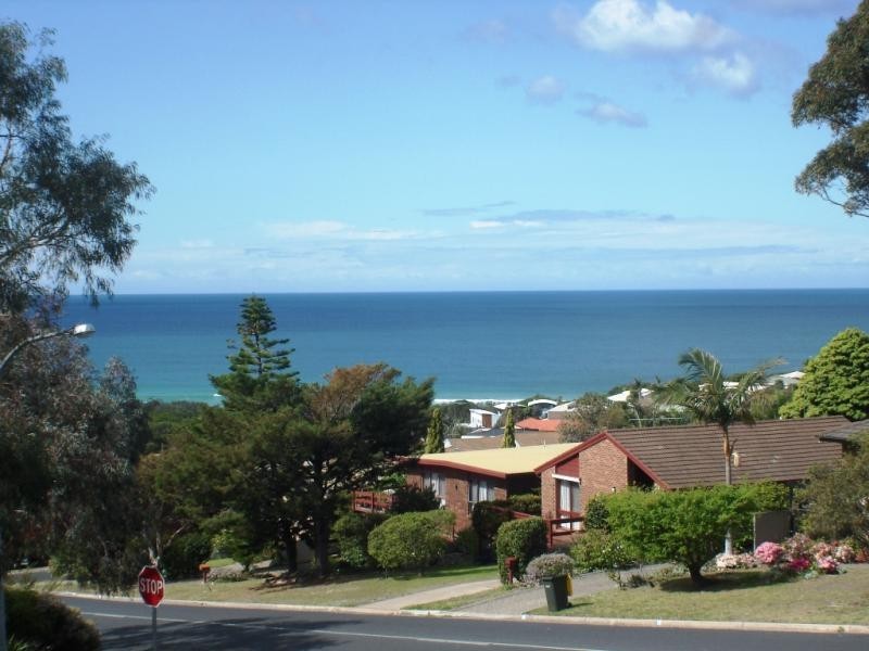 95 Tura Beach Drive, Tura Beach NSW 2548