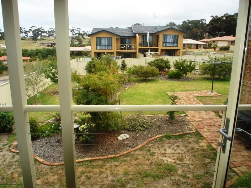 3 Kira Lani Court, Tura Beach NSW 2548