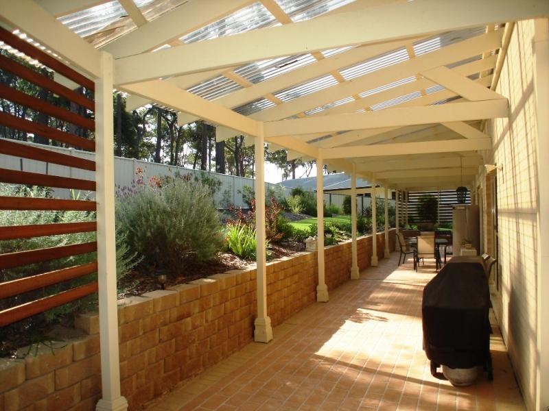15 Kangaroo Run, Tura Beach NSW 2548