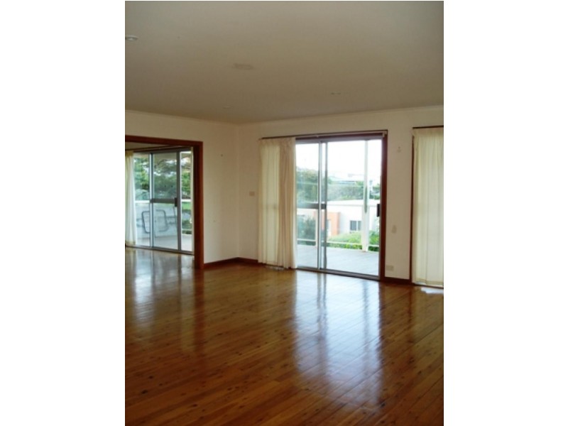 5 Carolynne St, Merimbula NSW 2548