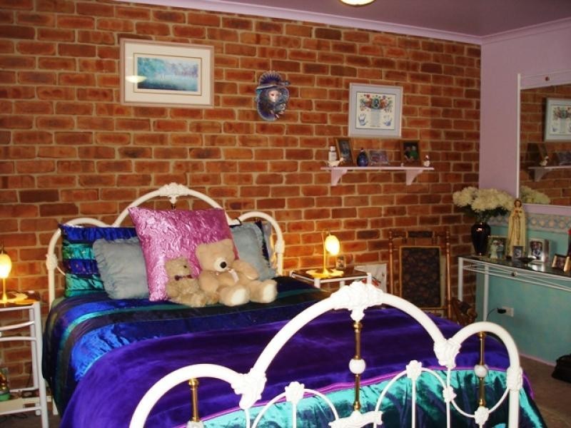 8 KING STREET, South Pambula NSW 2549