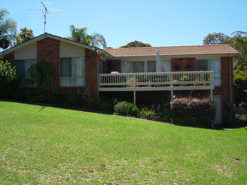 16 Pacific Way, Tura Beach NSW 2548