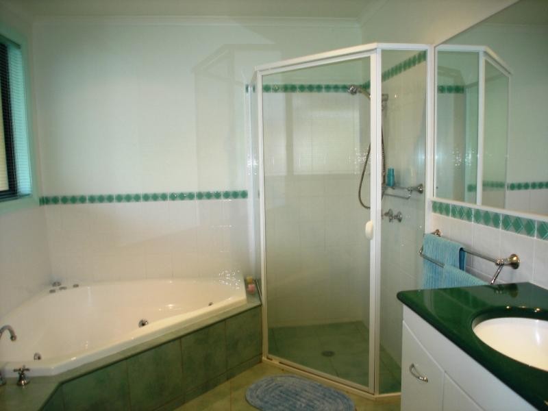 54 Surf Circle, Tura Beach NSW 2548