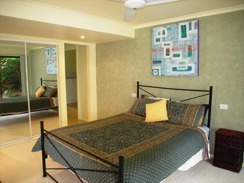 54 Surf Circle, Tura Beach NSW 2548