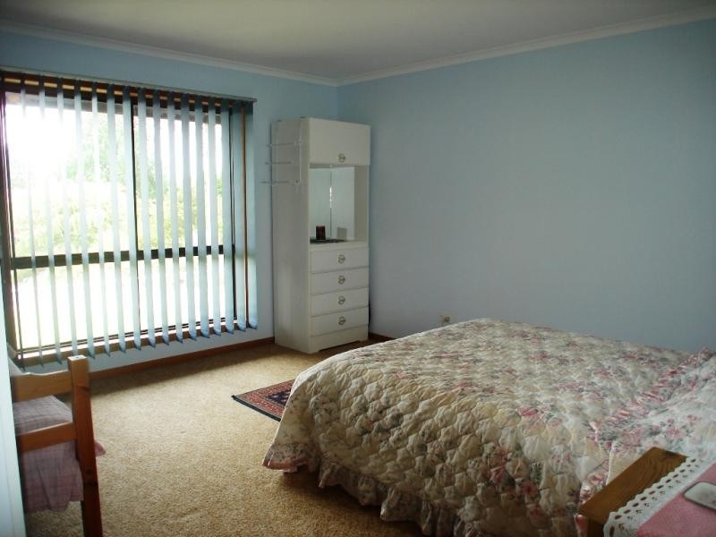 22 Jinjera Parade, Pambula Beach NSW 2549