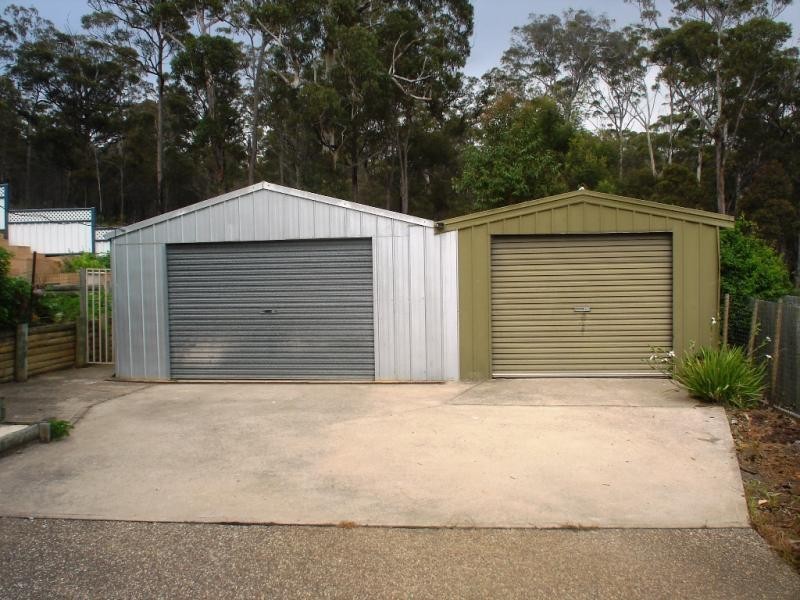 22 Jinjera Parade, Pambula Beach NSW 2549