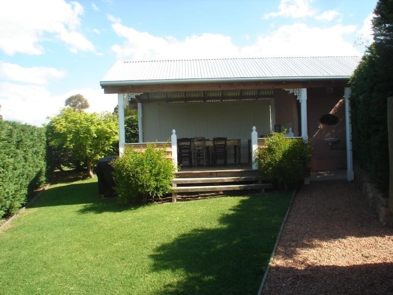 2/4 Mt Darragh Rd ” Roan Horse Inn”, Pambula NSW 2549