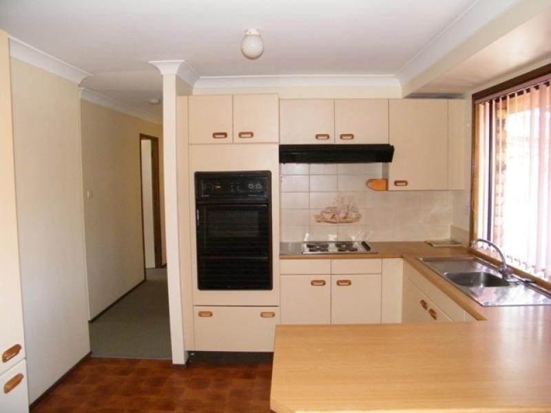 18 Yarrawood ave, Merimbula NSW 2548