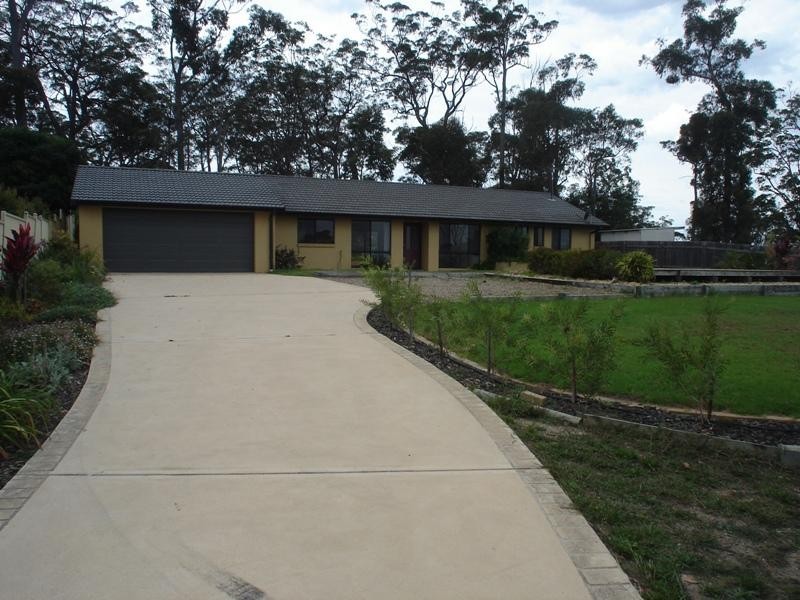 11 Camilla Crt, Merimbula NSW 2548