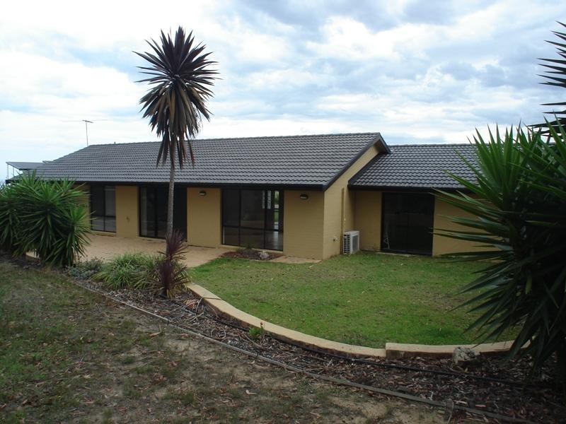 11 Camilla Crt, Merimbula NSW 2548