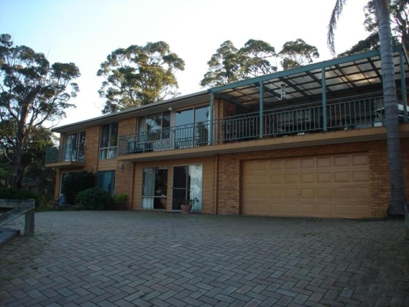 17 Golf Circuit, Tura Beach NSW 2548
