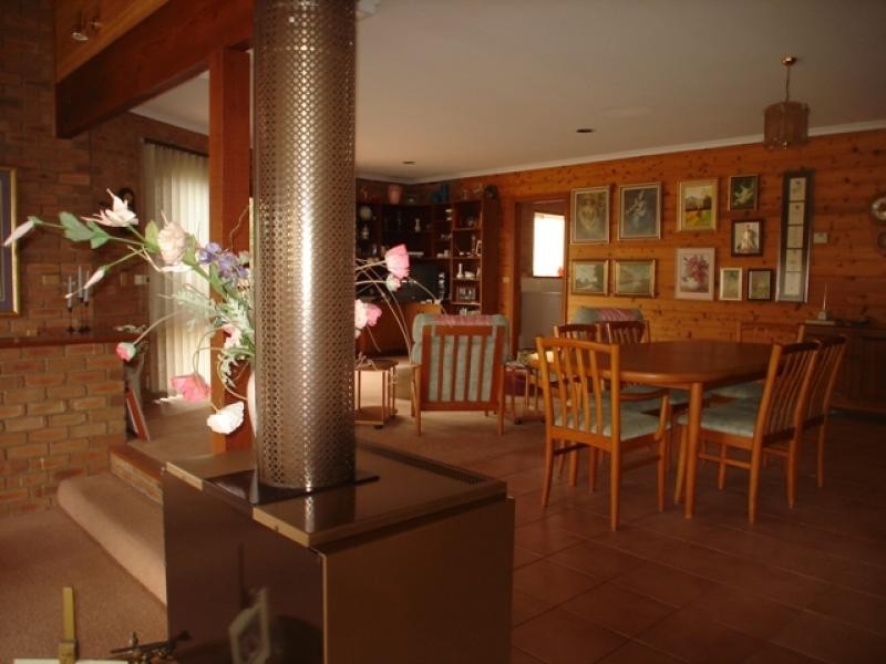 2 Abelia Court, Tura Beach NSW 2548