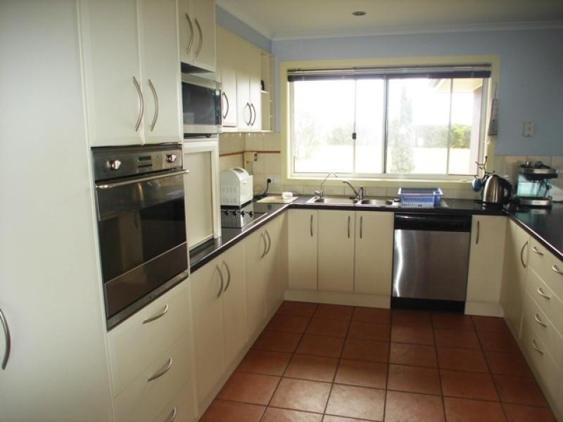 111 Headland Drive, Tura Beach NSW 2548