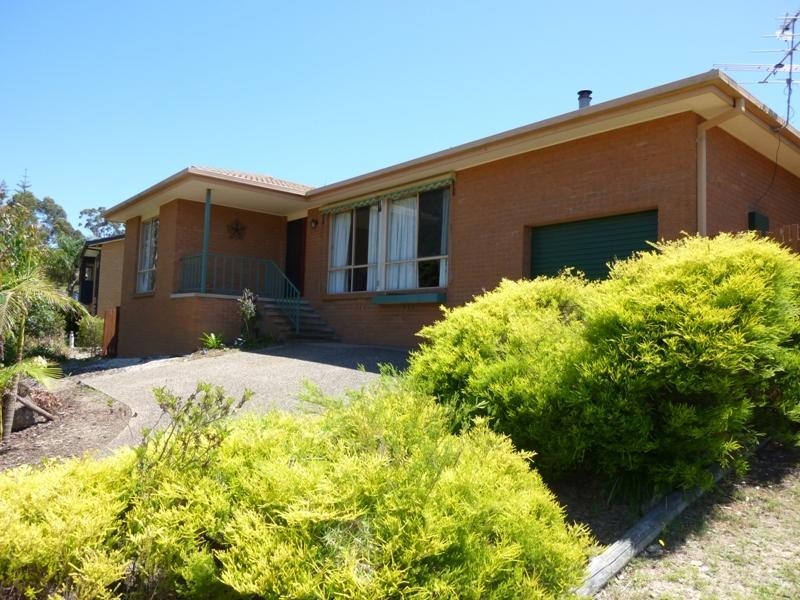 83 Surf Circle, Tura Beach NSW 2548