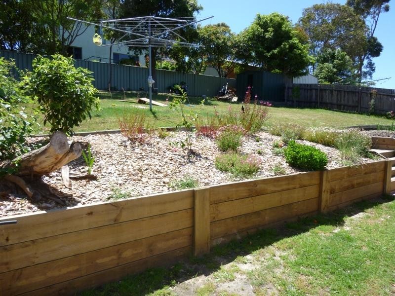 83 Surf Circle, Tura Beach NSW 2548