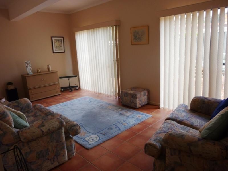 Unit 1/13 Waratah Court, Tura Beach NSW 2548