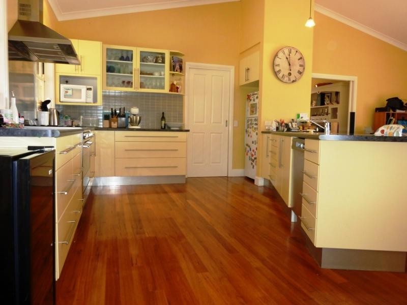 41 Stringybark Place, Millingandi NSW 2549