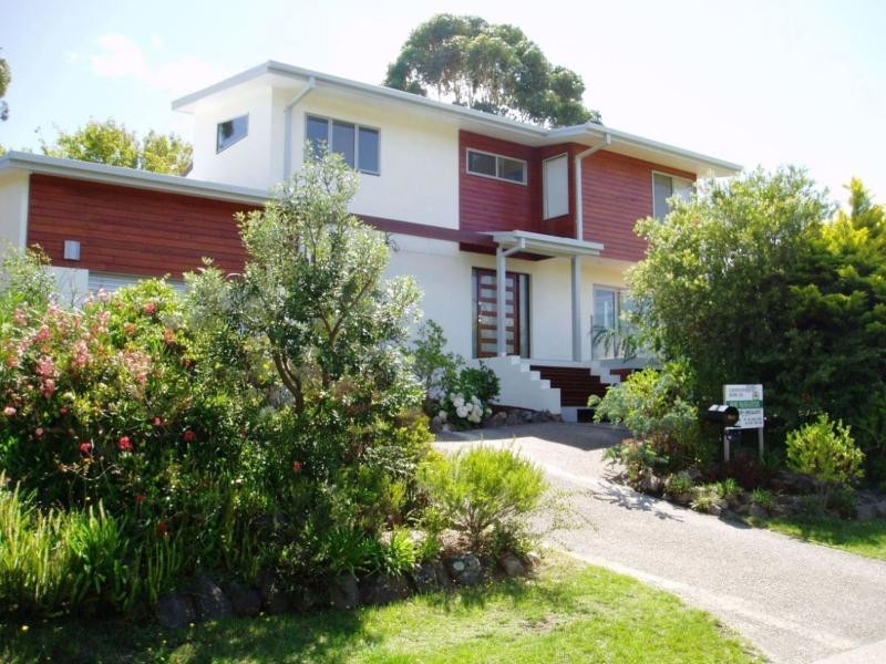 49 Surf Circle, Tura Beach NSW 2548