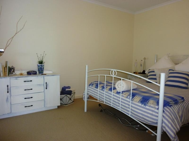 49 Surf Circle, Tura Beach NSW 2548