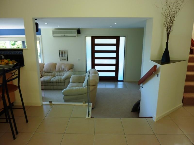 49 Surf Circle, Tura Beach NSW 2548