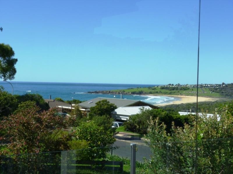 49 Surf Circle, Tura Beach NSW 2548