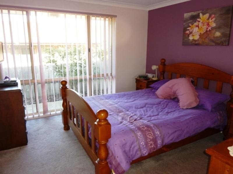 4 Hakea Place, Tura Beach NSW 2548