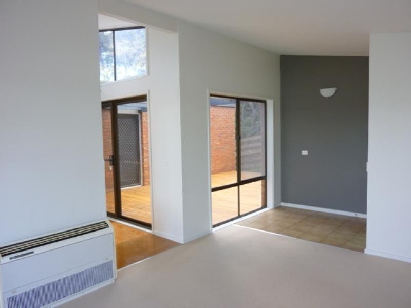 27 Imlay Street, Merimbula NSW 2548