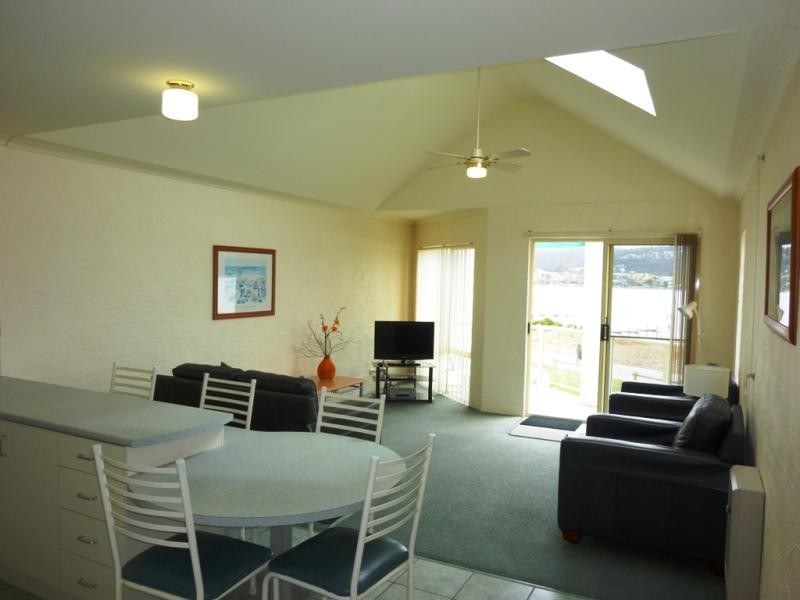 Apartment 7/2 Fishpen Road, Merimbula NSW 2548