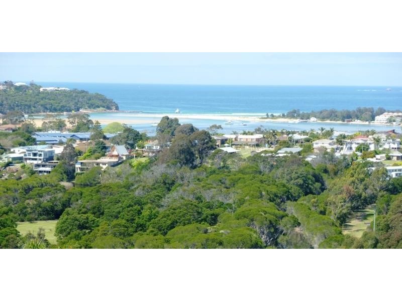 77 Berrambool Drive, Merimbula NSW 2548
