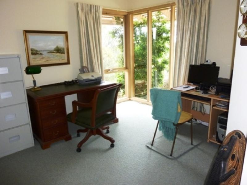 75 Stringybark Place, Millingandi NSW 2549