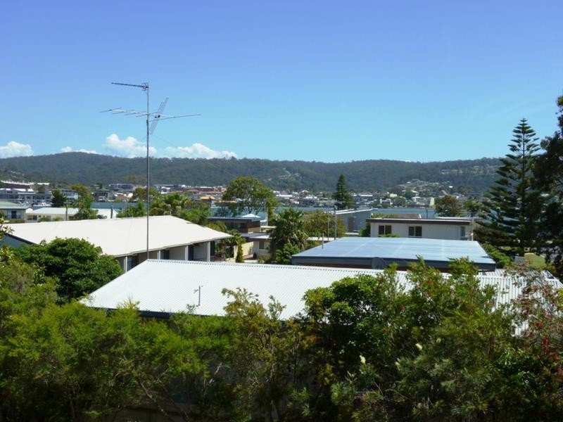 Unit 2/23 Ocean Drive, Merimbula NSW 2548