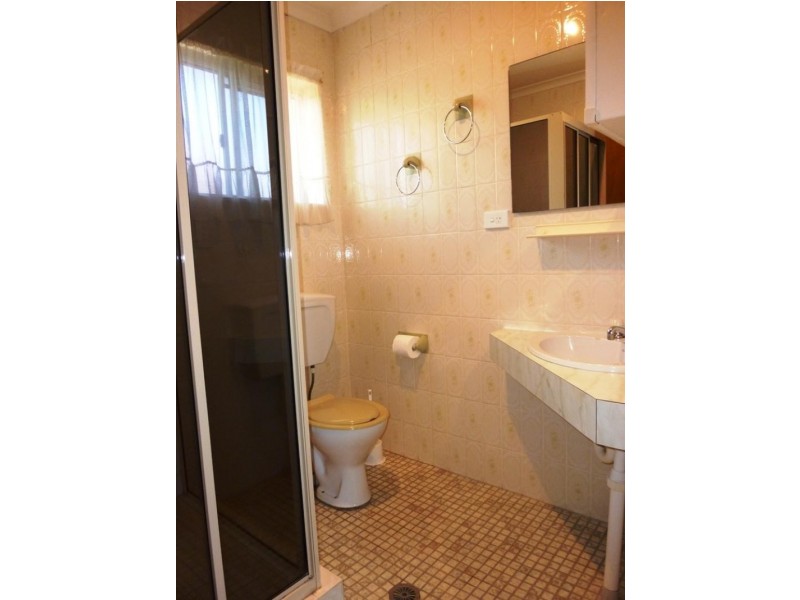 Unit 2/23 Ocean Drive, Merimbula NSW 2548