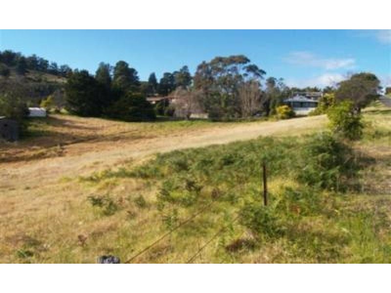 17 Phillips Street, Wolumla NSW 2550