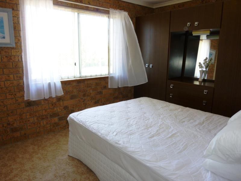 Unit 2/23 Ocean Drive, Merimbula NSW 2548